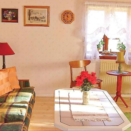 Nice Home In Malmkoeping With Kitchen Malmkoping Eksteriør billede